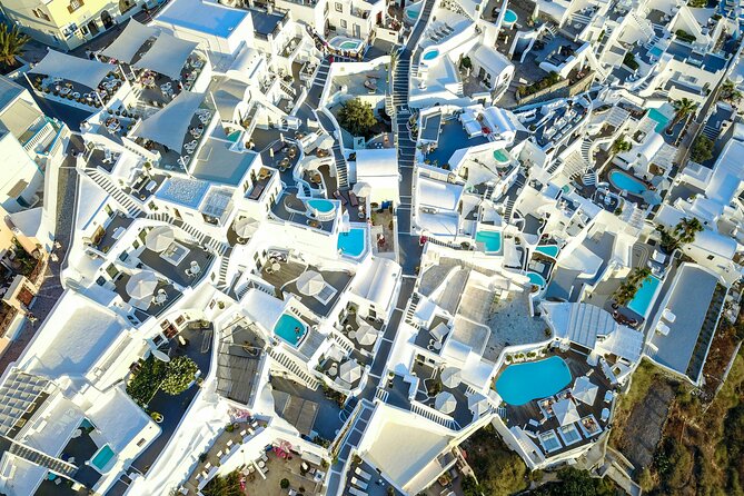 3 Hour Private Walking tour at Santorini Panorama - The guide factor: why Sofia-style warmth matters on Santorini