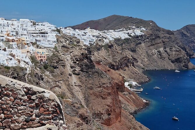 3 hours Panoramic Tour to Oia - What the Small-Group Pace Feels Like on the Ground
