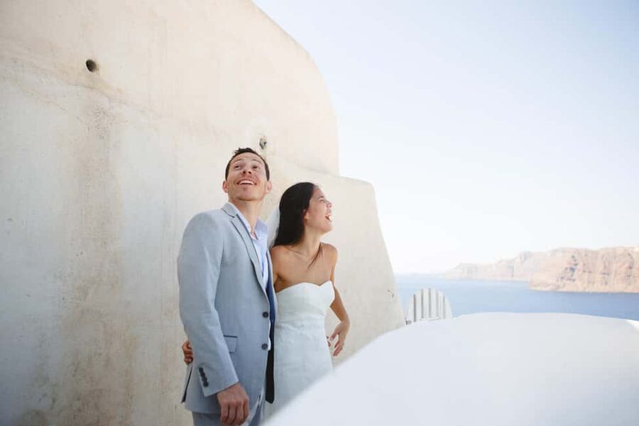 30’ Photoshoot in Oia! 30 edited photos! Effortless & Fun! - How the shoot actually feels: no stiff poses, just direction