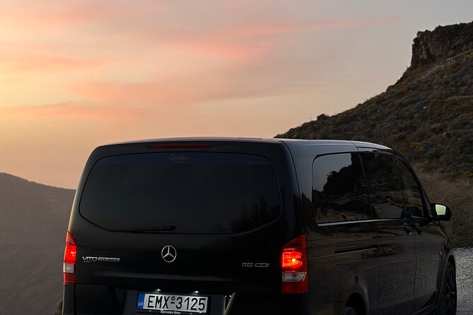 4 Hours Private Sightseeing Tour in Santorini - Key highlights to look forward to