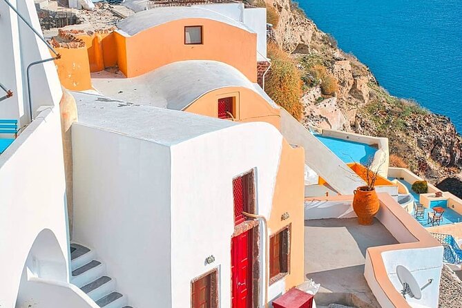 5-Hour Private Custom Santorini Tour - Route overview: how the day flows from Oia to Megalochori