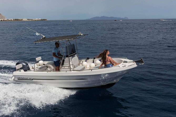 5 Hours Boat Rental in Santorini - Key things I’d mark on your map first