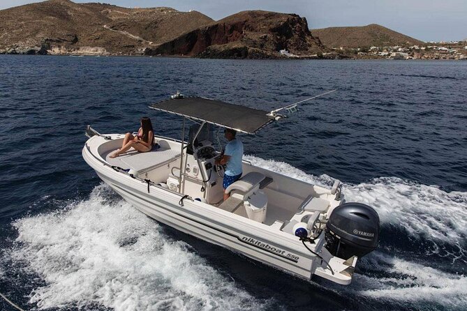 5 Hours Boat Rental in Santorini - Getting started near Vlichada: training, safety, and quick confidence