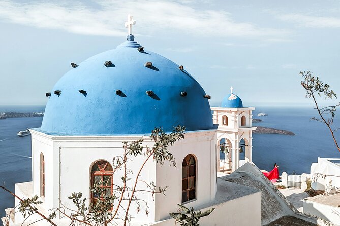5 Hours Private Guided Tour of Santorini - Stop 5: Pyrgos, a more local-feeling Santorini pause