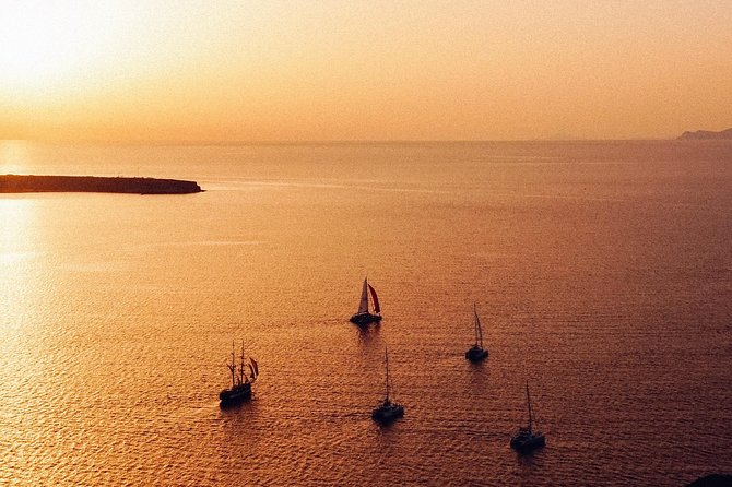A full 8 hour Santrorini Tour (private) - What makes this Santorini tour feel worth the time