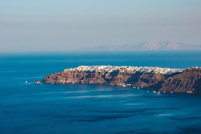 Airport, Port and Hotel Private Transfer in Santorini - How to Book Like a Pro (So Your Driver Can Find You)