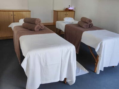 Aromatherapy Couples Massage