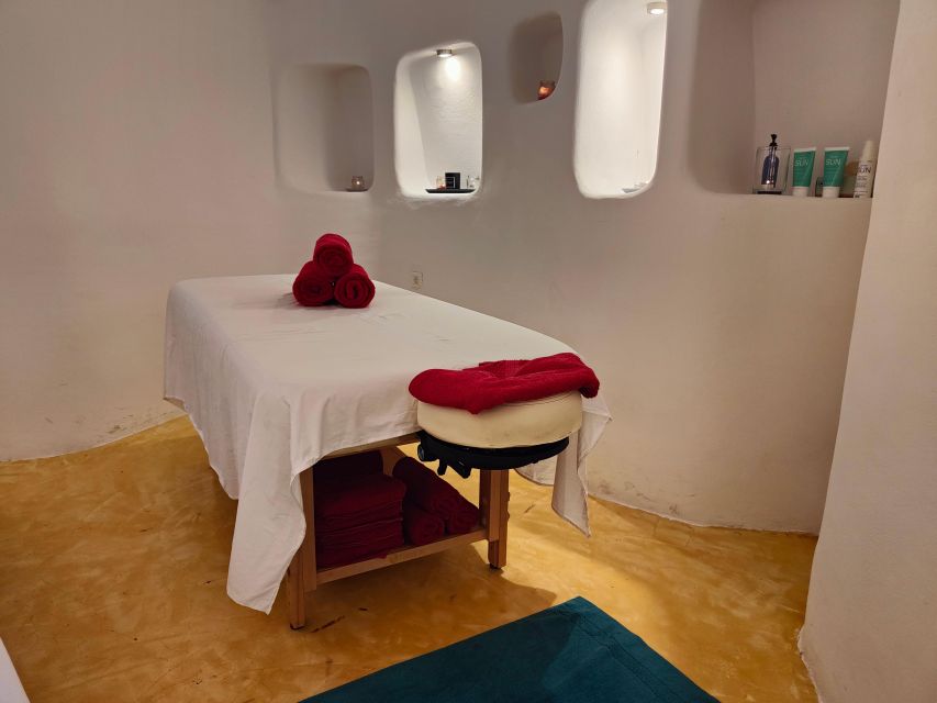 Akrotiri: Aromatherapy Couples Massage - Pressure, expectations, and how to get what you want