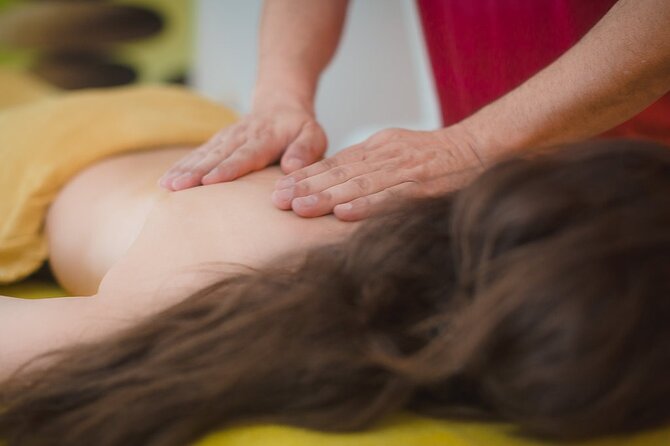 Akrotiri: Couples' Aromatherapy Massage - A simple way to plan this into your Santorini day