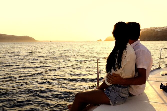ALL-INCLUSIVE: Santorini Caldera Cruise with Greek Meal & Drinks - Price and value: what $181.02 buys for a 5-hour day
