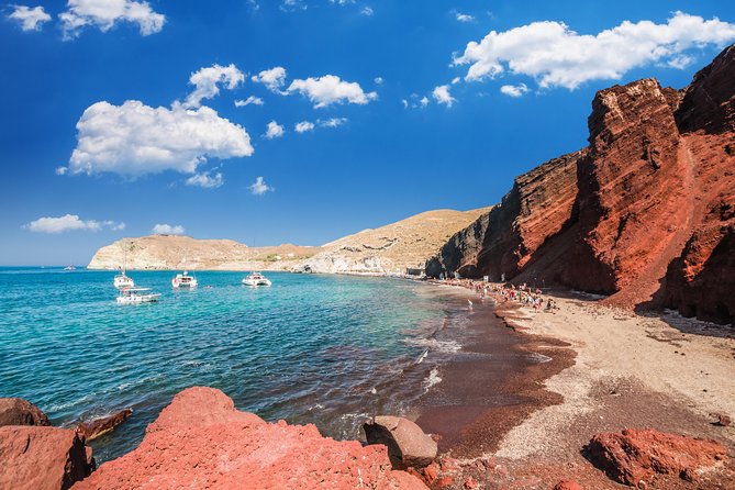 Archaeological Bus Tour To Akrotiri Excavations & Red Beach - Megalochori Village, Where the Earthquake Story Lives in the Streets