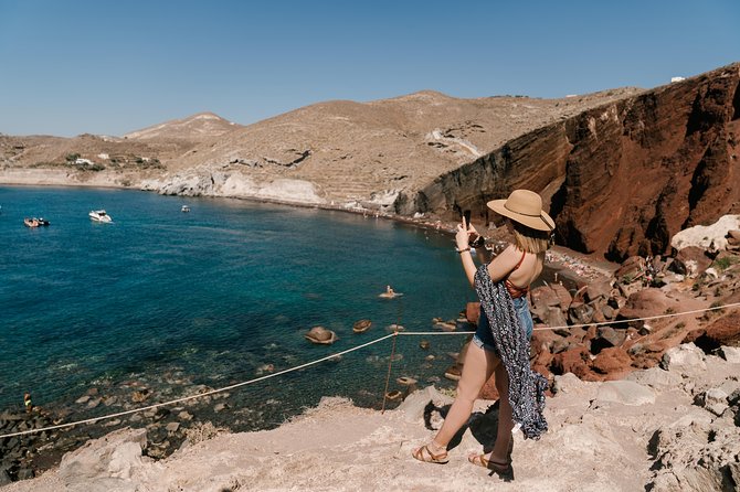 Archaeological Bus Tour To Akrotiri Excavations & Red Beach - Akrotiri Excavations, How Volcanic Ash Preserved Daily Life