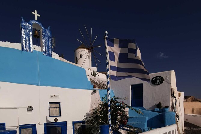 Authentic Santorini: A Self-Guided Audio Tour of Oia - Ekklisia Agioi Apostoloi: a church stop with island context