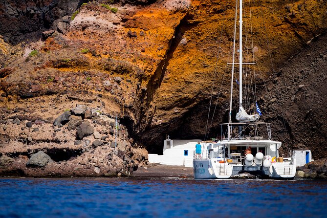 Beautiful Day Catamaran Caldera Cruise incl. Meal & Drinks - How Much Time Do You Really Get on the Water?