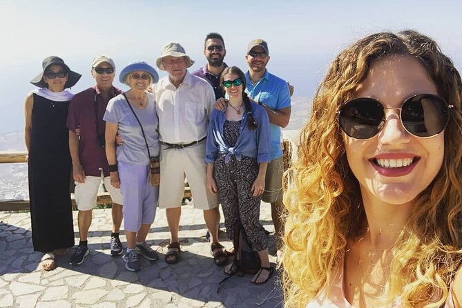 Best of Santorini Sightseeing Guided Tour 5h - What to bring so you enjoy every stop