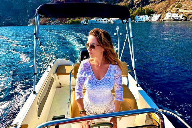 Boat Rental in Santorini - Practical tips to make your 4-hour boat day smoother