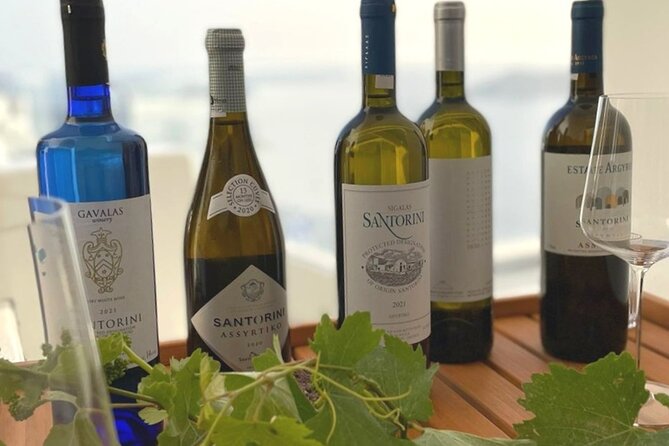Caper Starlight private dinner - Indoors or outdoors: choosing the right setting for Santorini