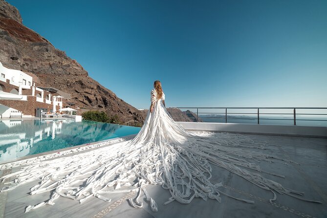 Casual Photoshoot in Santorini by Flying Dress Photo © - What you will likely shoot during your 1-hour session