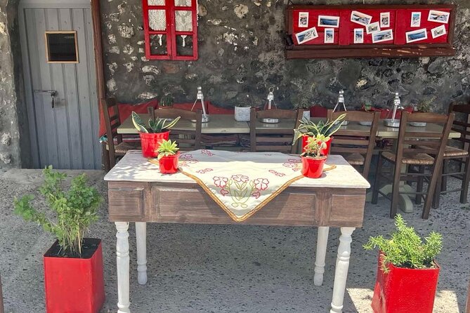 Cooking Class in Traditional cave house in Santorini! - Lunch You Actually Make, in a Real Cave House