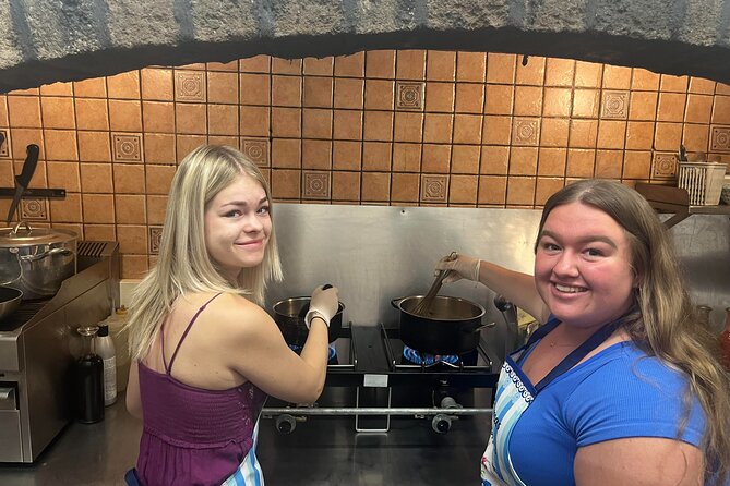 Cooking Class with Private Chef - prepare & enjoy local menu - The Garlic Pasta Main That Runs the Show