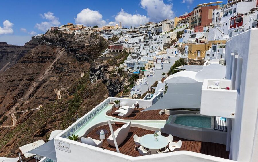 Crete: Santorini 1 Day Cruise - How the Guides and Transport Make It Feel Effortless