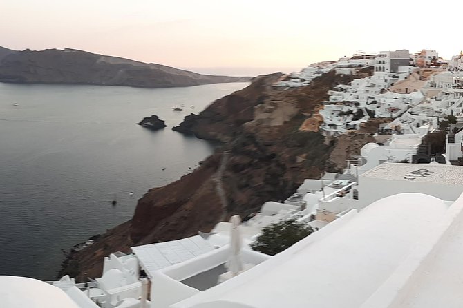 Discover Santorini - Pyrgos Castle: Santorini’s first capital, inside the walls