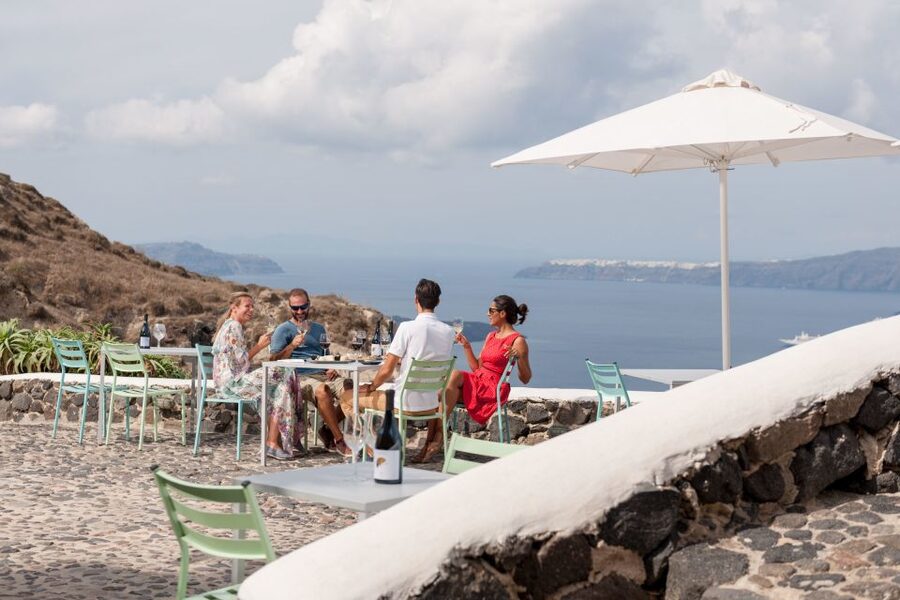 Discover Santorini: Prehistoric Akrotiri & Winery Tour - The Big Idea: One Short Day Covering Ancient, Medieval, and 18th Century Santorini