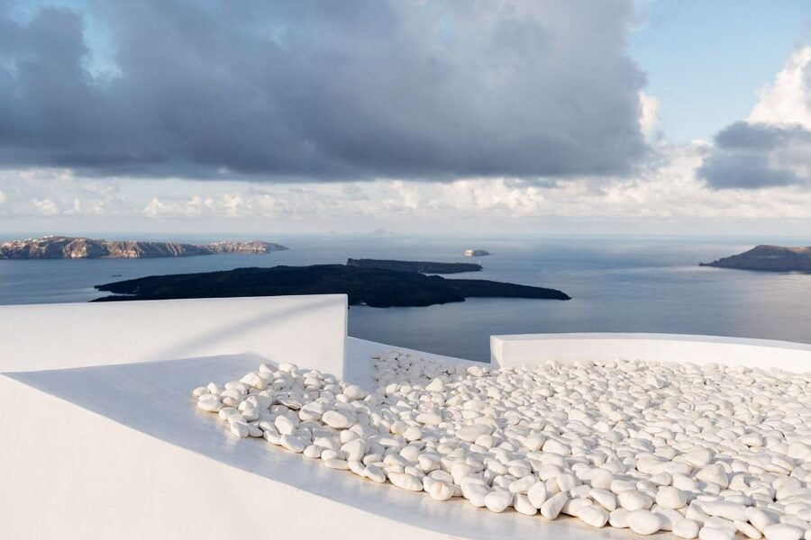 Discover Santorini: Prehistoric Akrotiri & Winery Tour - Guide Matters: Small Group Size and a Day That Does Not Feel Rushed