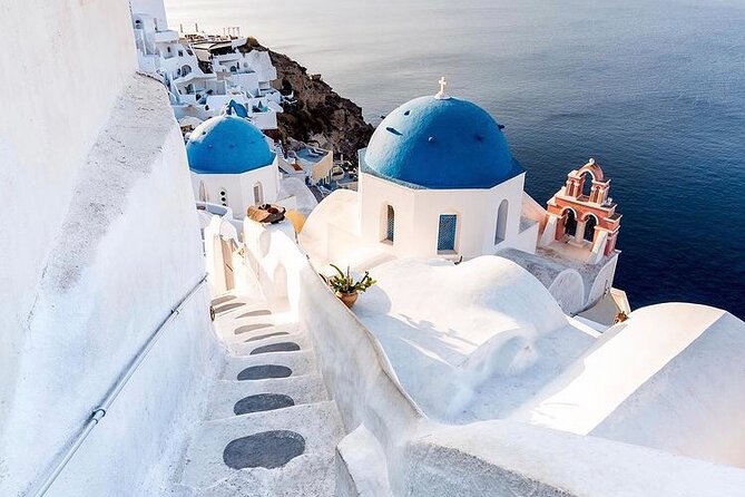 Discover the Cultural Heart of Santorini with Mεliton Tours - Venetsanos Winery: caldera views plus the unusual gravity-based design