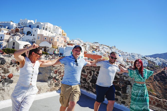 Enchanting Santorini A Journey Through History and Scenery - What you can expect (quick hits)