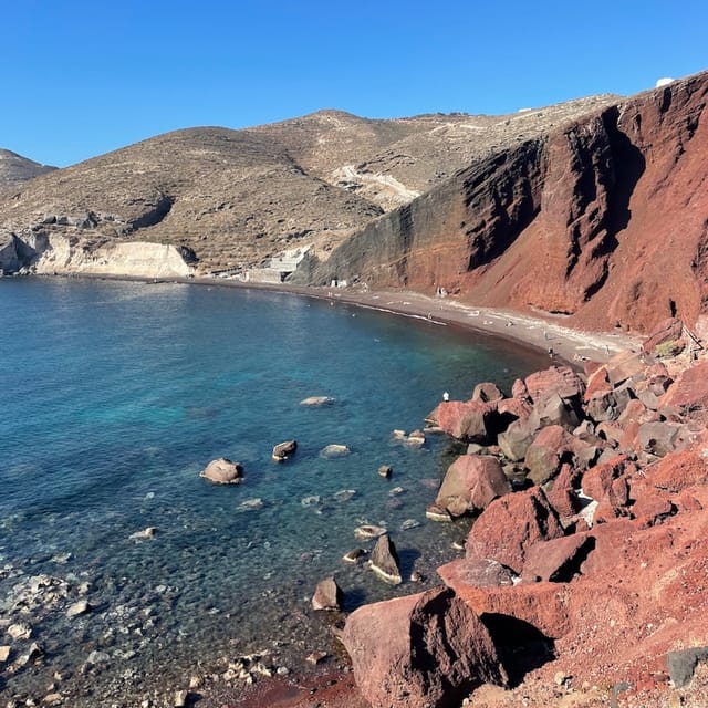 Exclusive 4-Hour Private Tour in Santorini - Perissa Black Sand Beach: 1.5 Hours for Walking, Swimming, and Food