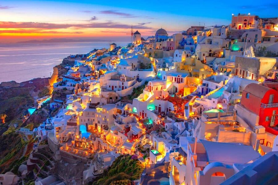 Exclusive Santorini: Oia, Pyrgos & Imerovigli in Small Group - What to watch for: walking, weather, and comfort limits