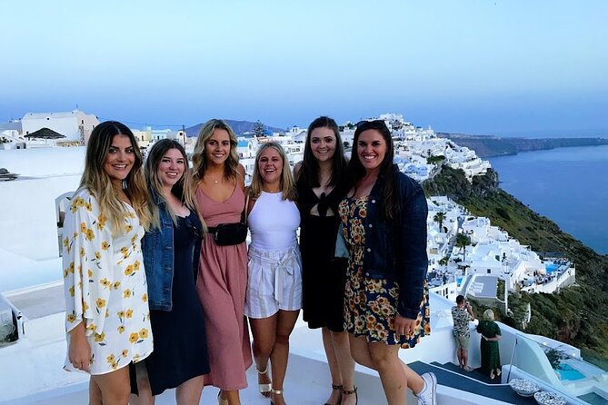 Experience Like a Local Santorini Food and Wine Tasting - Why This Santorini Wine Tour Works Without a Rental Car
