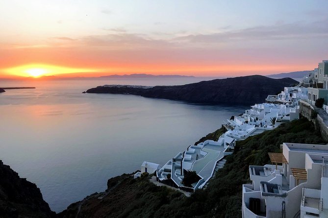 Experience Like a Local Santorini Food and Wine Tasting - The Eight-Wine Greek Meze Dinner, Built for Eating and Pairing