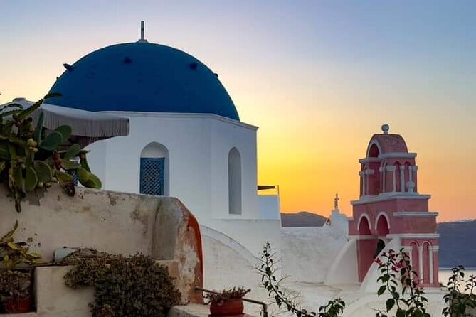 Explore Santorini in 3 hours With a Local Guide - Stop 2: Imerovigli caldera lookout for calm, not crowds
