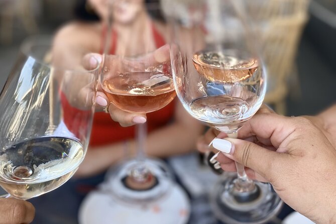 Explore Wine in Santorini Wine tasting in 3 wineries and brewery - Winery stop 3: comparing traditional and modern styles