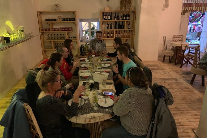 Extra virgin olive oil And Honey Tasting - The Olive Oil Flight: Harvest, Production, and What to Notice