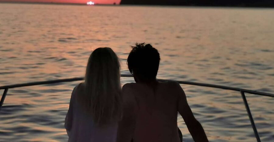 Fira: Private Sunset Cruise with BBQ, Drinks and Hot Springs - A 5-hour private sailing plan that actually fits Santorini