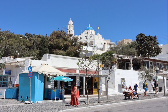 Fira Walking Tour: Explore Top Sights & Hidden Gems - Starting point at Ipapantis 307, and how to get your bearings fast