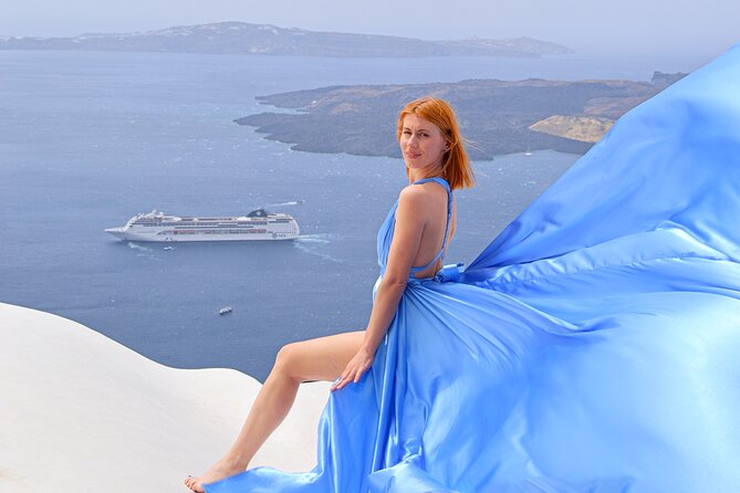 Flying Dress Photoshoot Experience in Santorini with pick up - Quick hits before you go