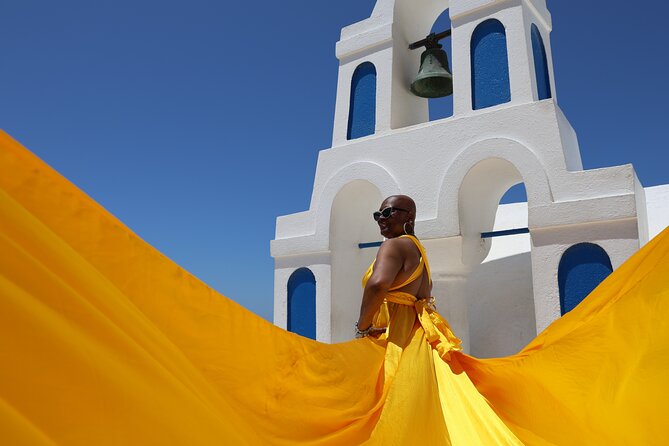 Flying Dress Photoshoot in Santorini, Blue Domes and Caldera View - How the Shoot Actually Runs: Dress, Poses, and Timing