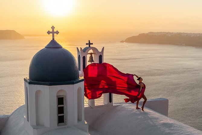 Flying Dress Photoshoot in Santorini by Flying Dress Photo © - Key things to know before you book