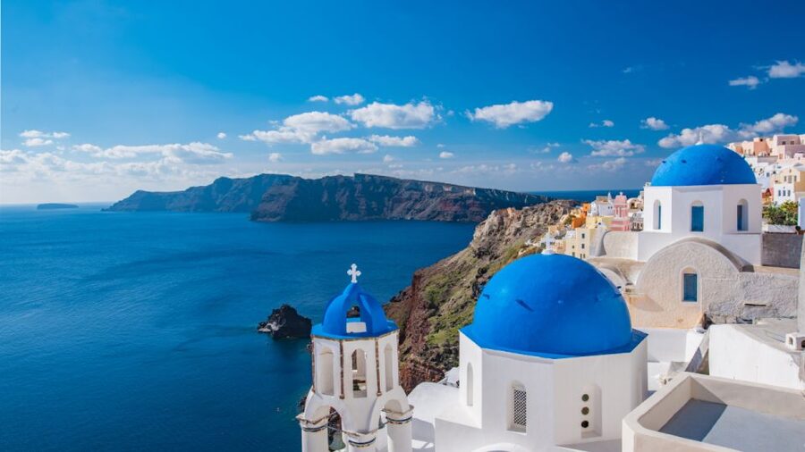 From Heraklion/Crete: Santorini Island Guided Day Trip - The first taste of Oia: quick coach hop, then guided streets and big views