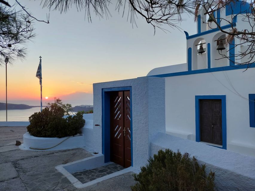 From Santorini: Guided Oia Morning Tour with Breakfast - Why This Morning Oia Tour Feels Smarter Than Going Alone