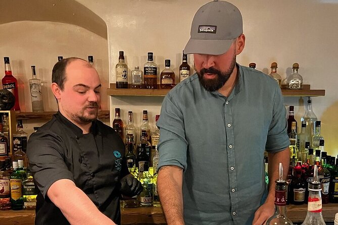Greek Cocktail Experience in Santorini - Stoa Bar, where the class starts fast