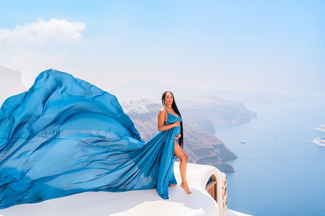 GROUP FLYING DRESS PHOTOSHOOT in Santorini - Key highlights you should care about