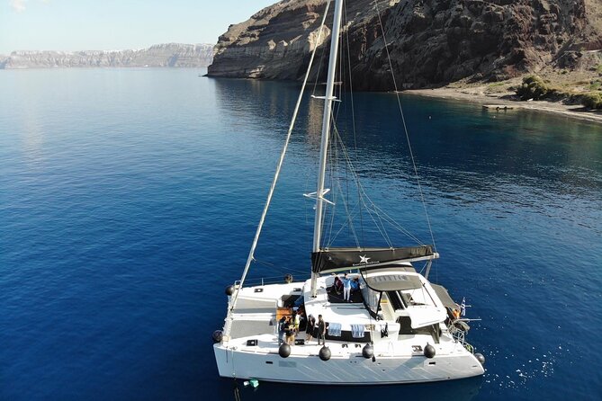 Half-Day Exclusive Catamaran Cruise in Santorini with Meal and Open Bar - Why Vlychada Marina makes the whole cruise feel easy
