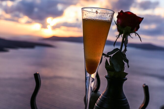 Half Day Santorini Highlights Private Tour - How the day flows, stop by stop