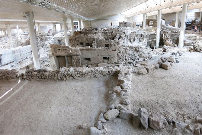 Half-Day Santorini South Coast and Akrotiri Tour from Fira - Perivolos (Perissa) Black-Sand Beach: Best Use of Your Two-Hour Break