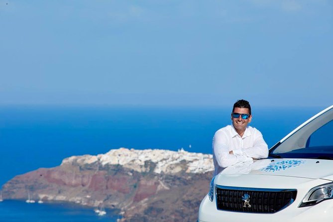 Highlights of Santorini - Pyrgos: Venetian-era castle ruins and real village calm